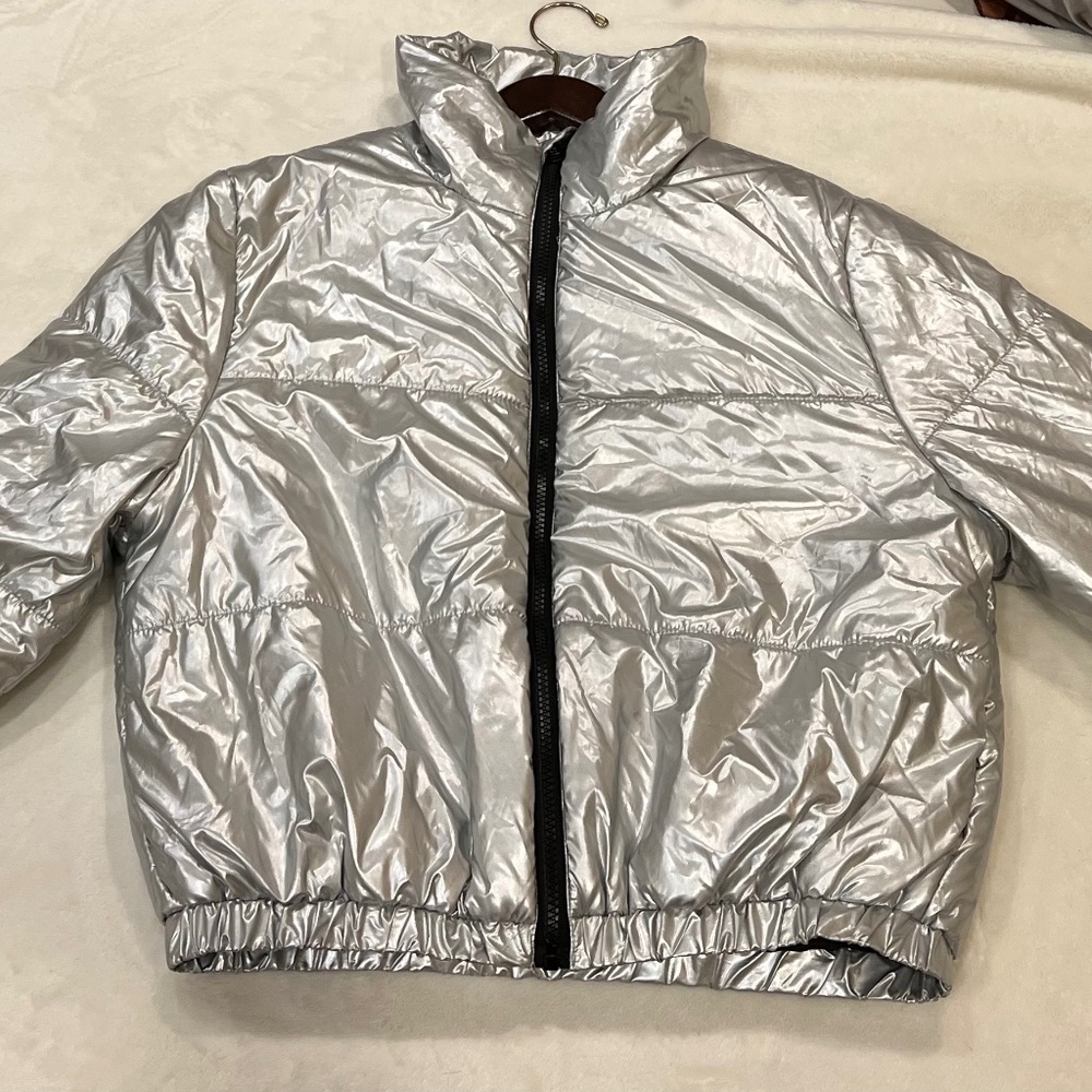 Wild Fable Silver Puffer Jacket Women’s Size XS